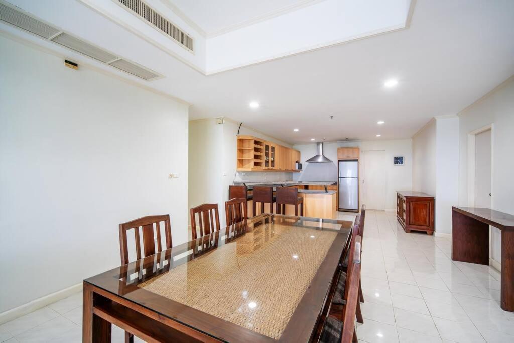 Tower Superior Seaview 3br- 2301 Lägenhet Patong